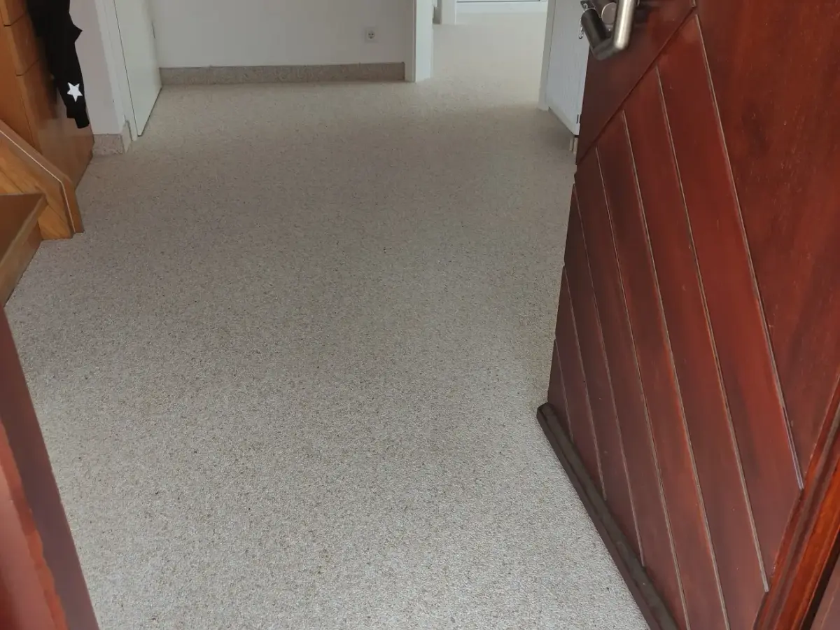 Flur – Balkon/Terrasse nach Steinteppich-Sanierung in Nürtingen