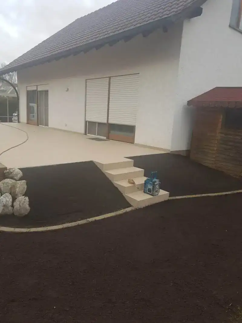 Terrassenbeschichtung – fugenloser Belag Außenbereich